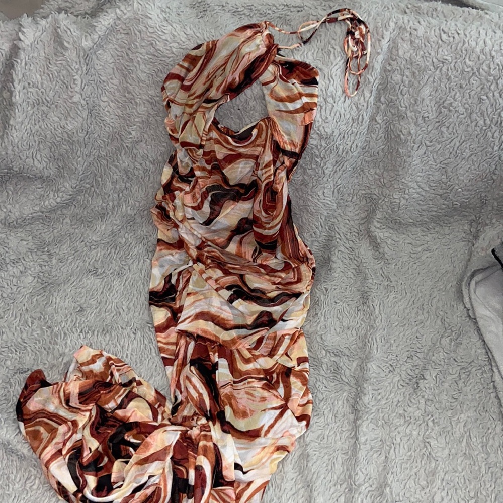 Strapless backless dress